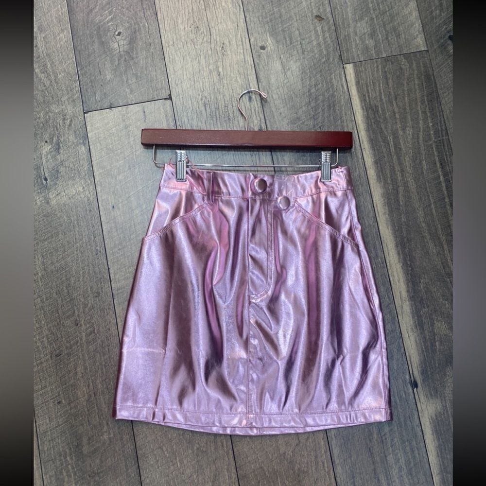 Kiwi  baby pink skirt in leather effect New